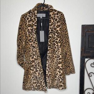 Leopard Print faux fur Sz small